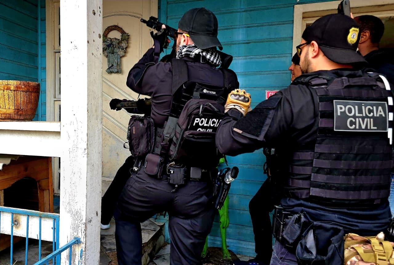 Opera&ccedil;&atilde;o cumpriu 25 mandados de busca e apreens&atilde;o