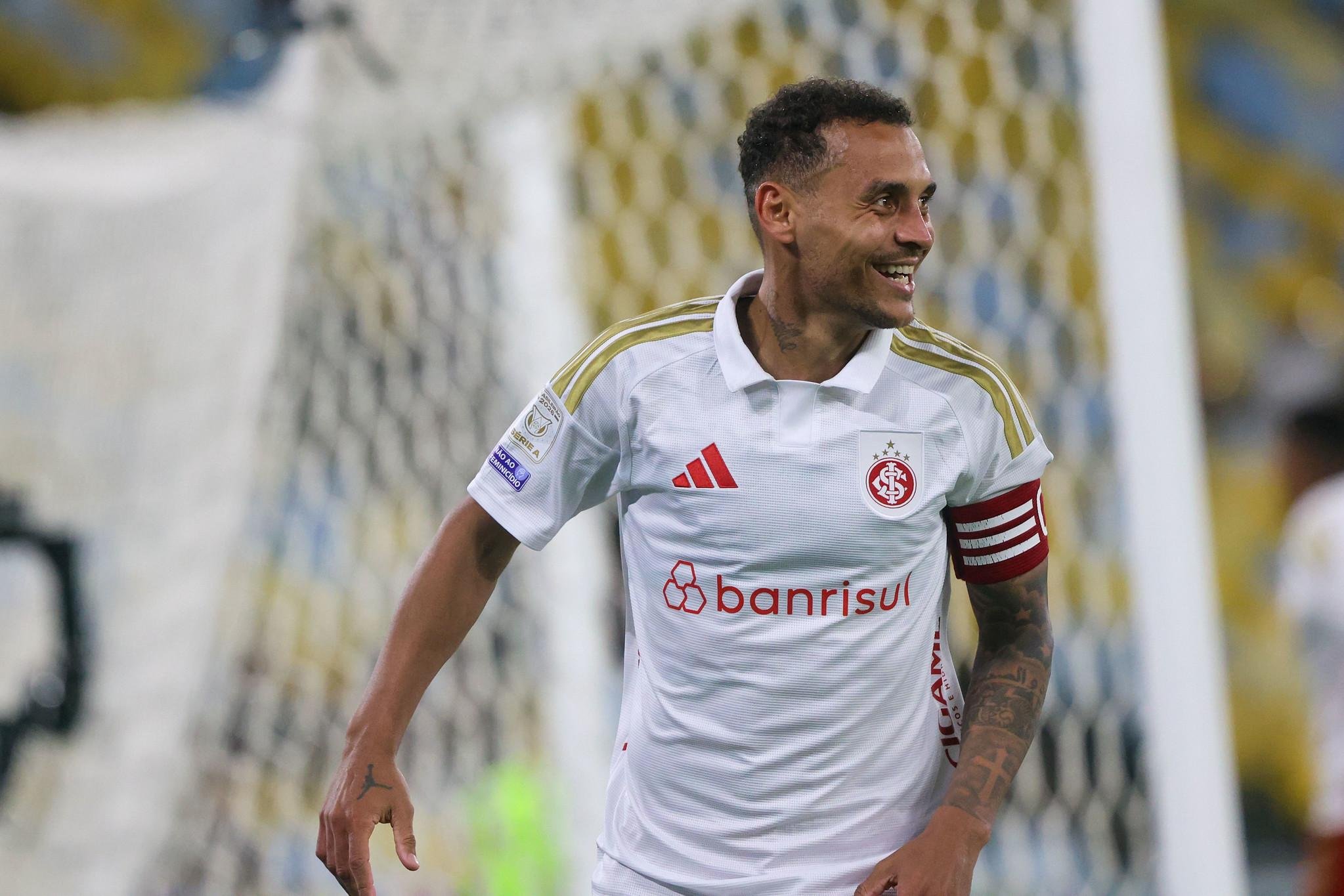 Alan Patrick abriu o placar, mas Inter n&atilde;o conseguiu segurar a vit&oacute;ria no Maracan&atilde;
