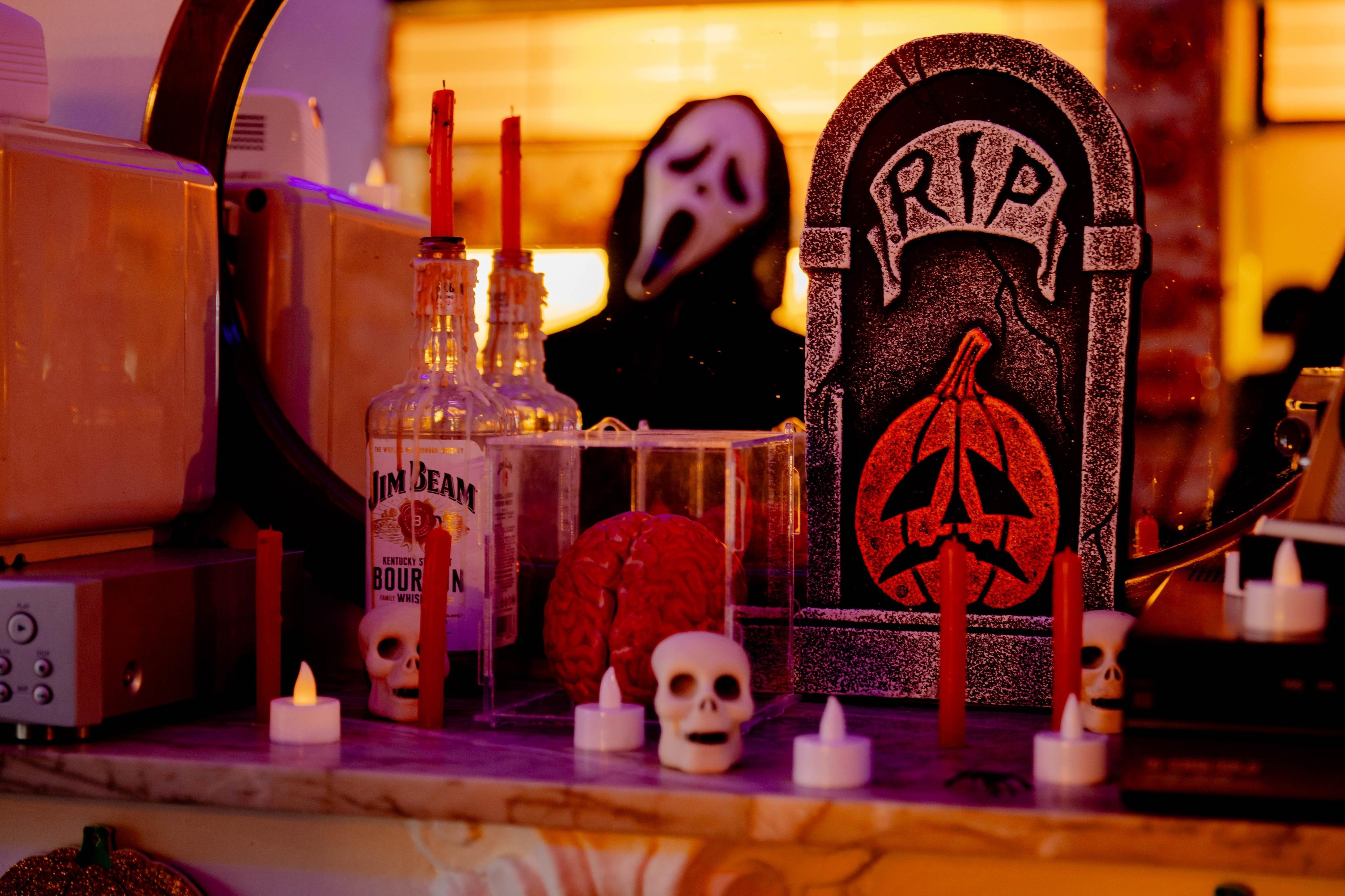 Bar e Casa Spoiler t&ecirc;m programa&ccedil;&atilde;o especial no Halloween