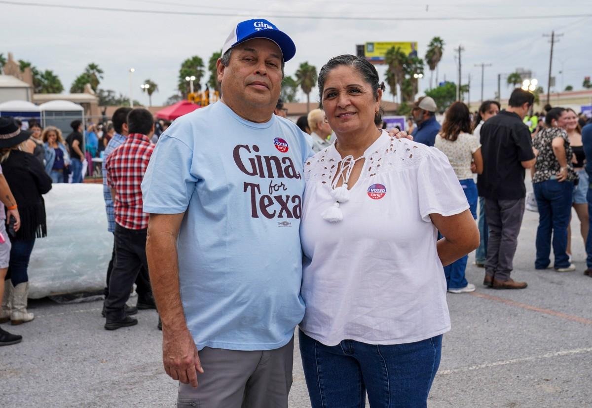 Latinos decepcionados com Trump abrem caminho para os democratas no Texas