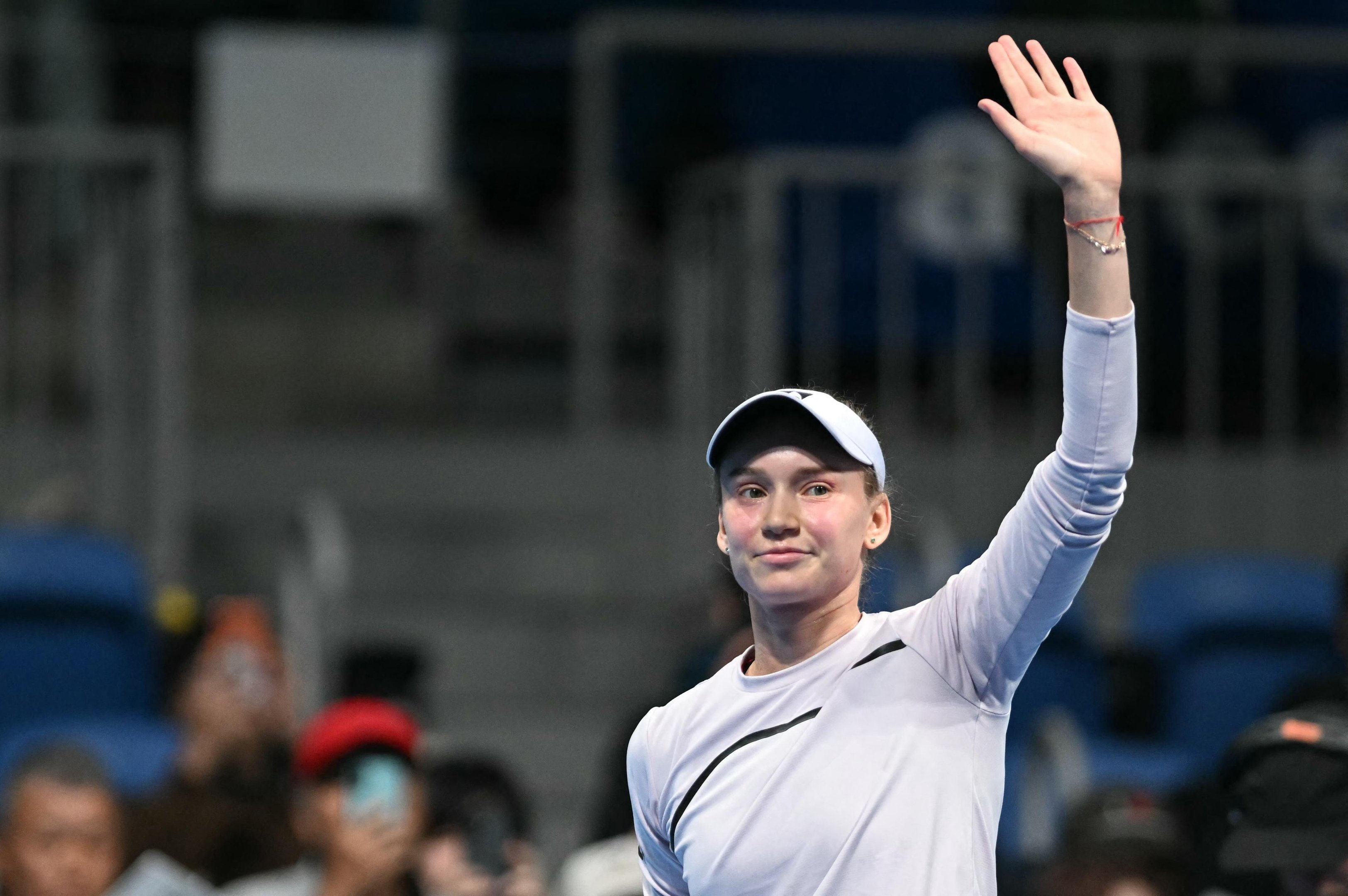Rybakina soma quase dois mil pontos a mais do que Aryna Sabalenka, segunda colocada do ranking