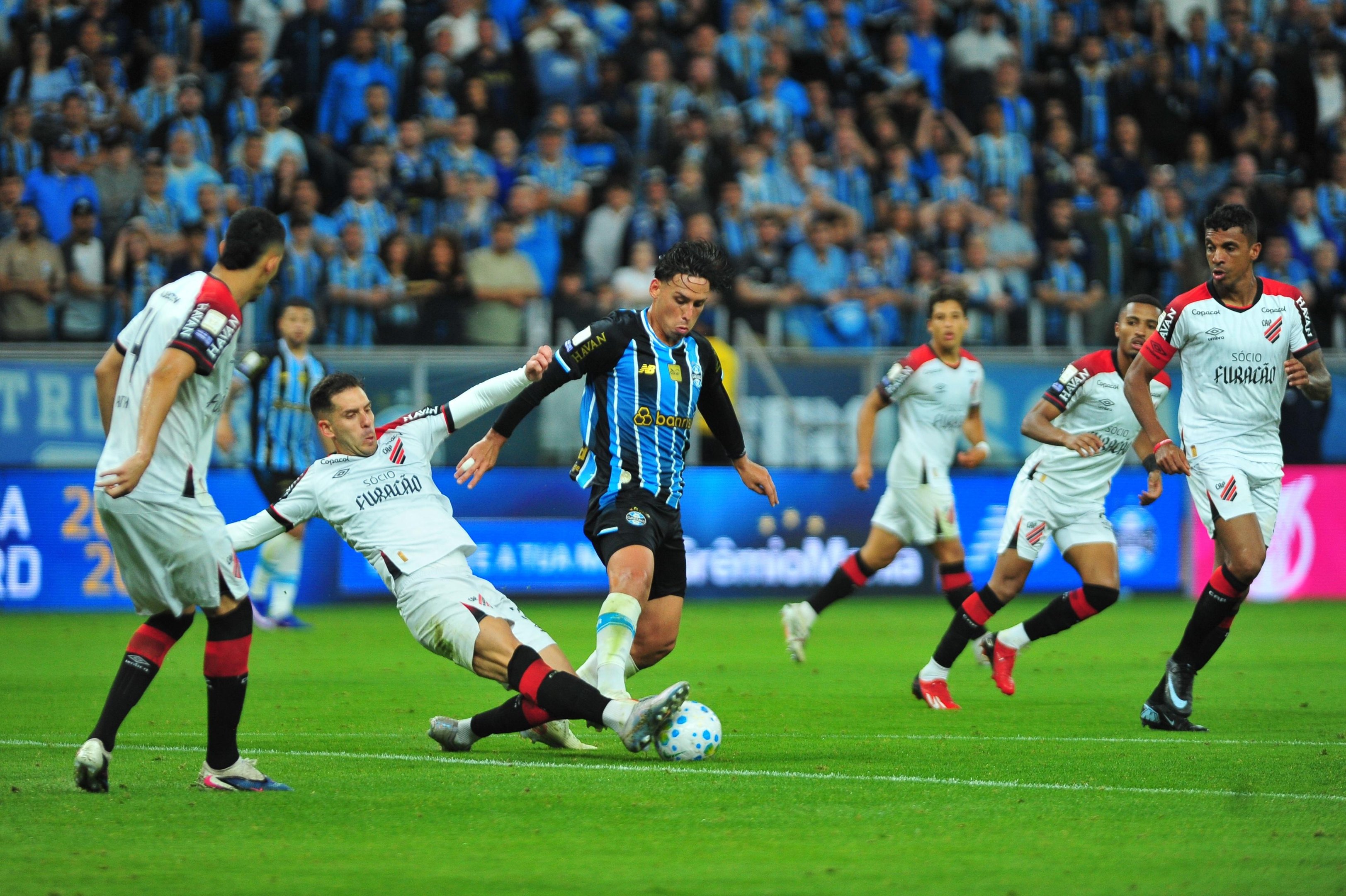 Grêmio, um olho na Copa do Brasil e outro no Brasileiro. Confira a tabela completa  