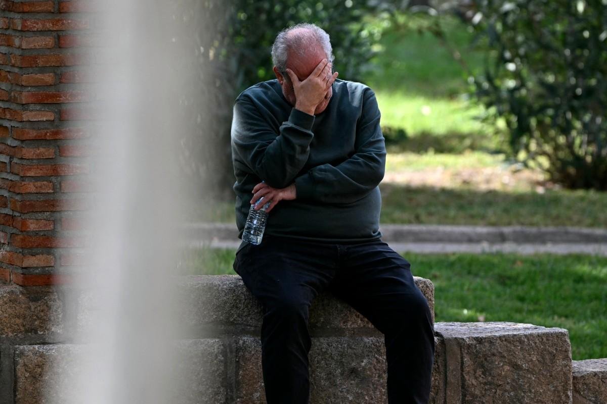 Dor e raiva entre familiares de vítimas de tragédia na Espanha
