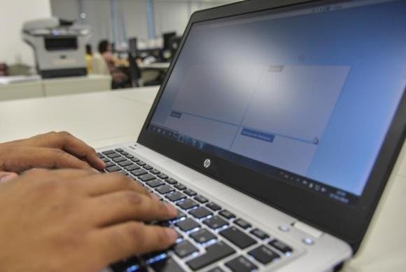 Representantes educacionais pedem promo&ccedil;&atilde;o de pol&iacute;ticas de alfabetiza&ccedil;&atilde;o midi&aacute;tica