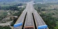 Fronteira entre Colômbia e Venezuela estava fechada desde 22 de fevereiro