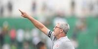 Odair Hellmann deverá iniciar testes no time do Inter até a estreia na Libertadores
