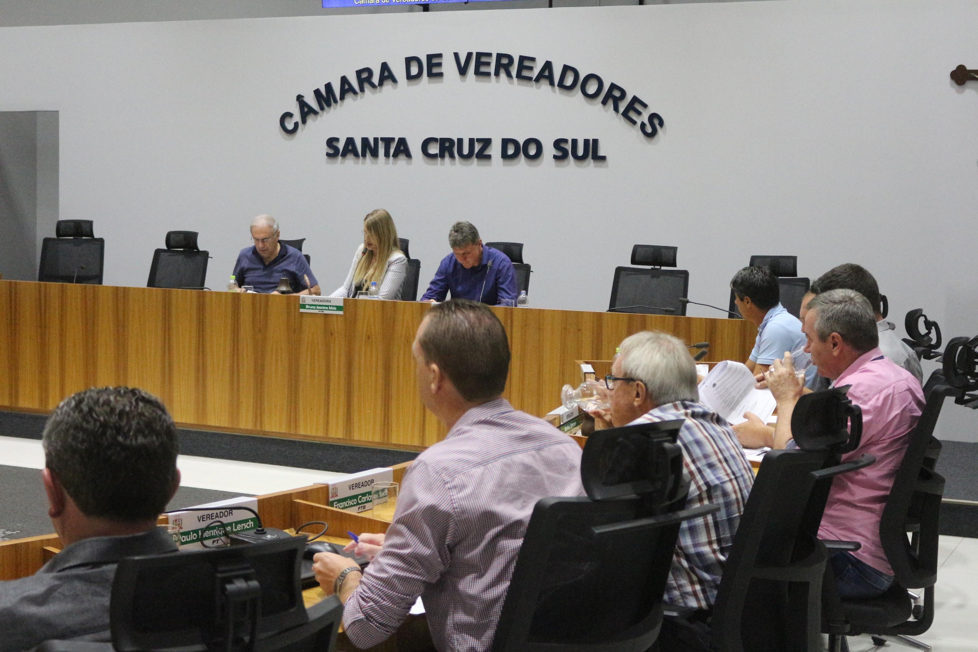 Os vereadores derrubaram o veto do prefeito