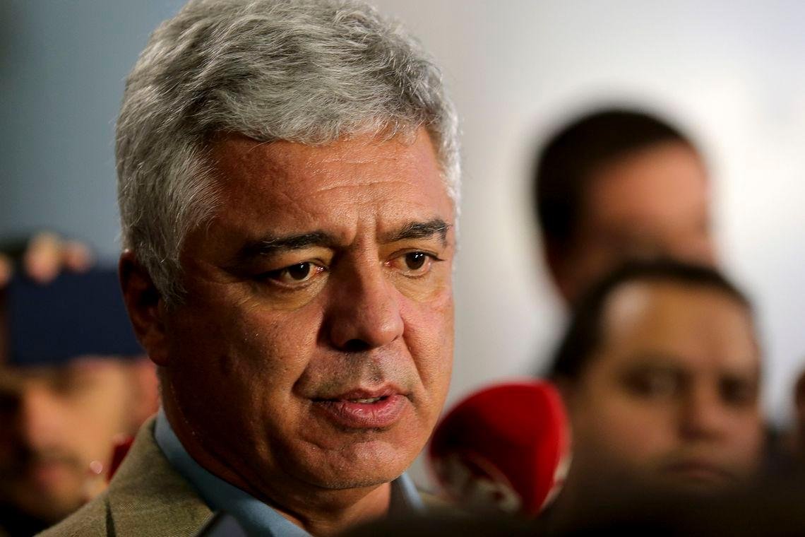 Senador criticou o julgamento pelo STF de uma a&ccedil;&atilde;o para criminalizar a homofobia
