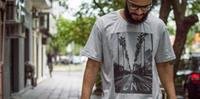 Pano Pop criou coleção com imagens de Porto Alegre e outras cidades estampadas em camisetas