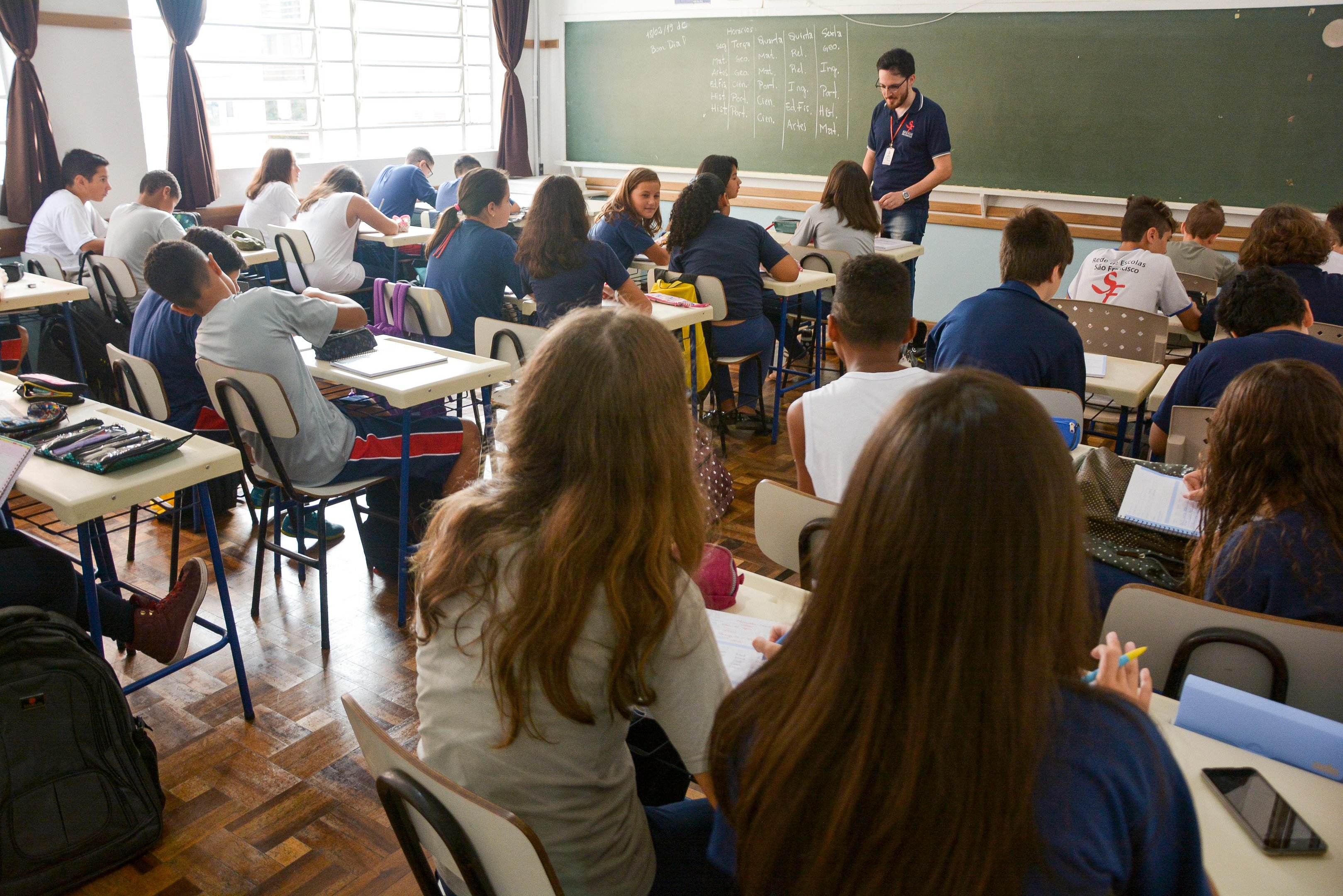 Rede privada conta com 429 mil alunos na educa&ccedil;&atilde;o b&aacute;sica e 399 mil na educa&ccedil;&atilde;o superior