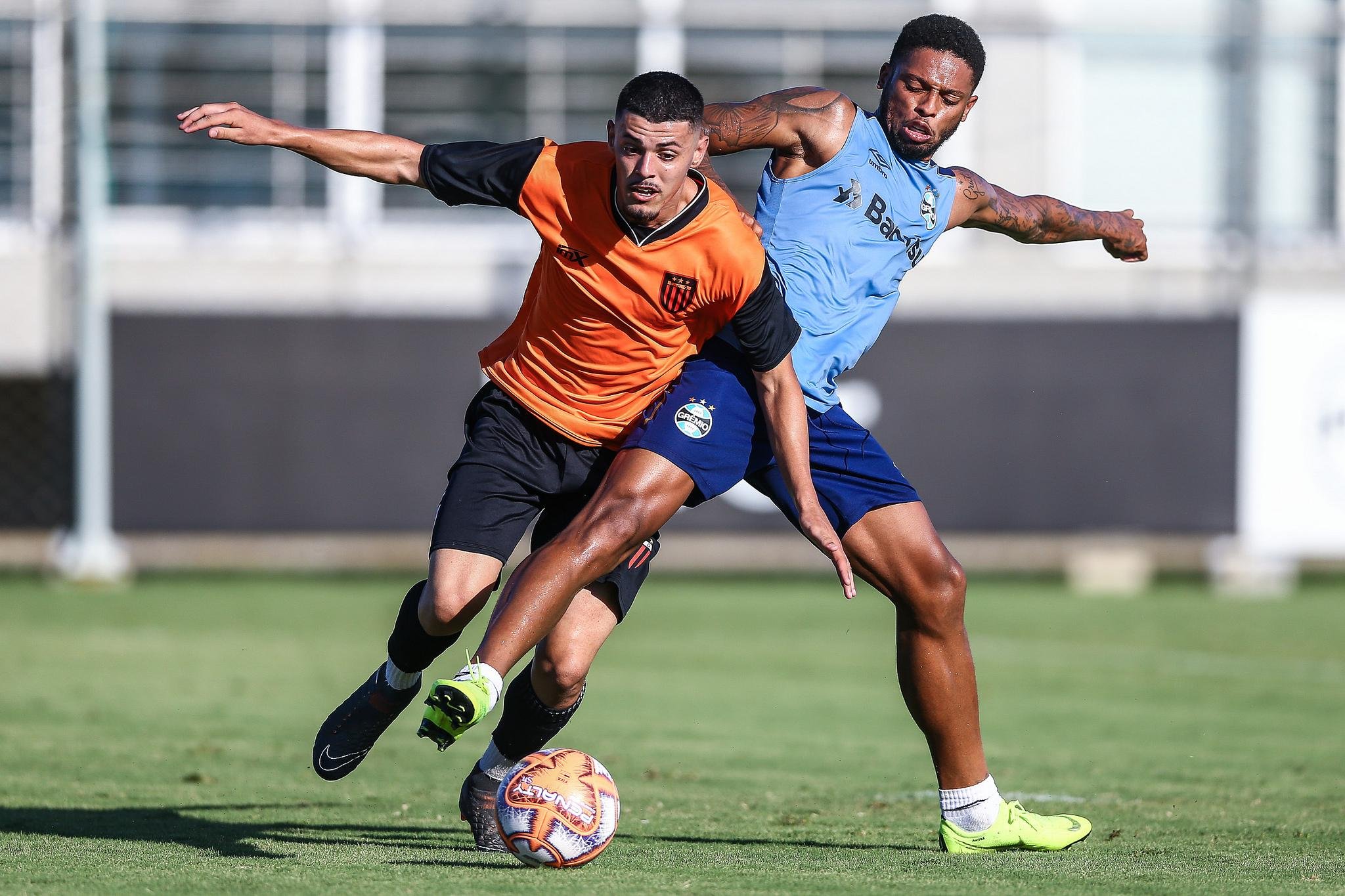 Andr&eacute; &eacute; terceira op&ccedil;&atilde;o de Renato para centroavante