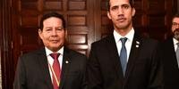 Há dois o líder da oposição da Venezuela, Juan Guaidó, encontro o vice Hamilton Mourão em Lima, no Peru