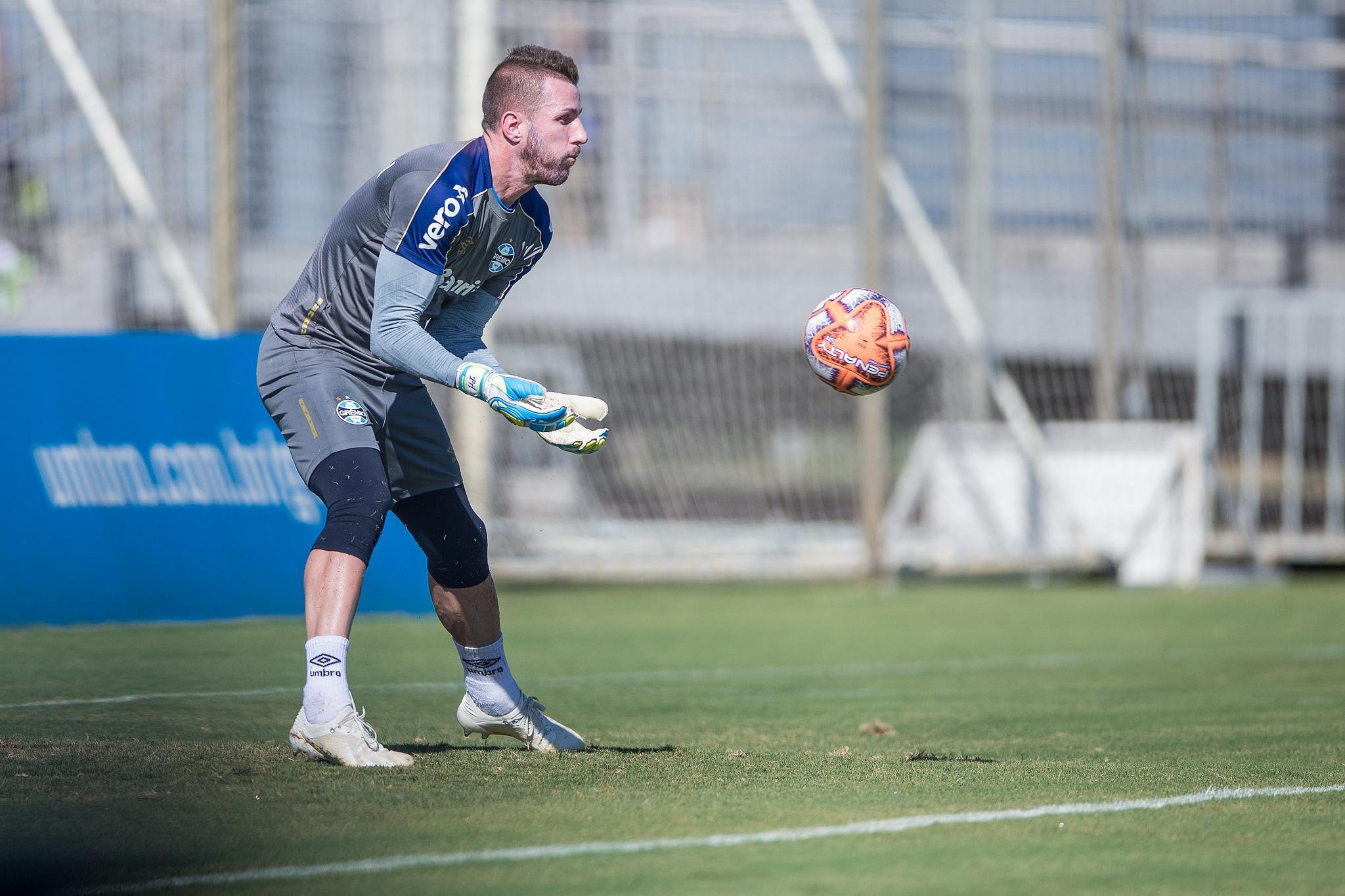 Paulo Victor confia em boa estreia do Gr&ecirc;mio