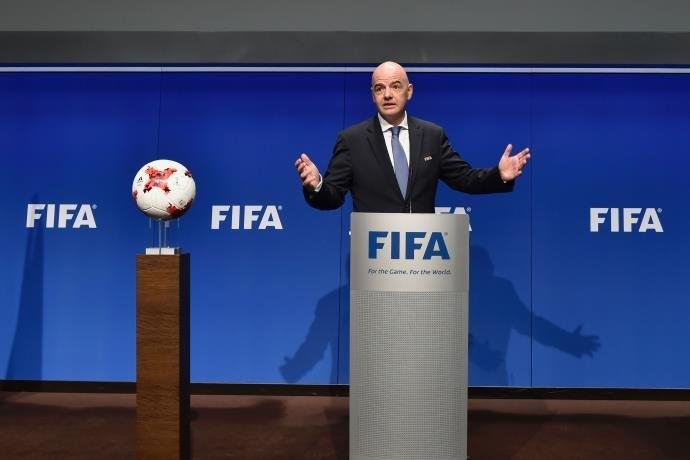 Proposta de Gianni Infantino de novo Mundial foi recha&ccedil;ada