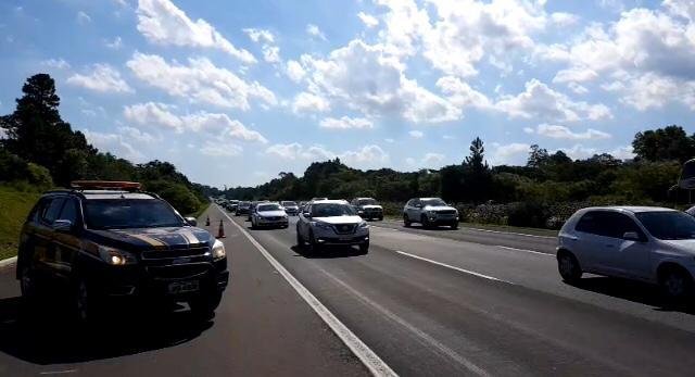Movimento na estrada &eacute; intenso para quem vai para o Litoral ga&uacute;cho