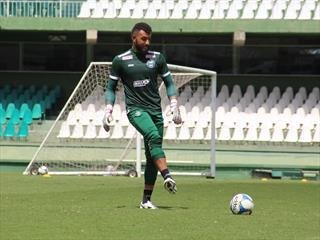 Goleiro deve estrear neste final de semana