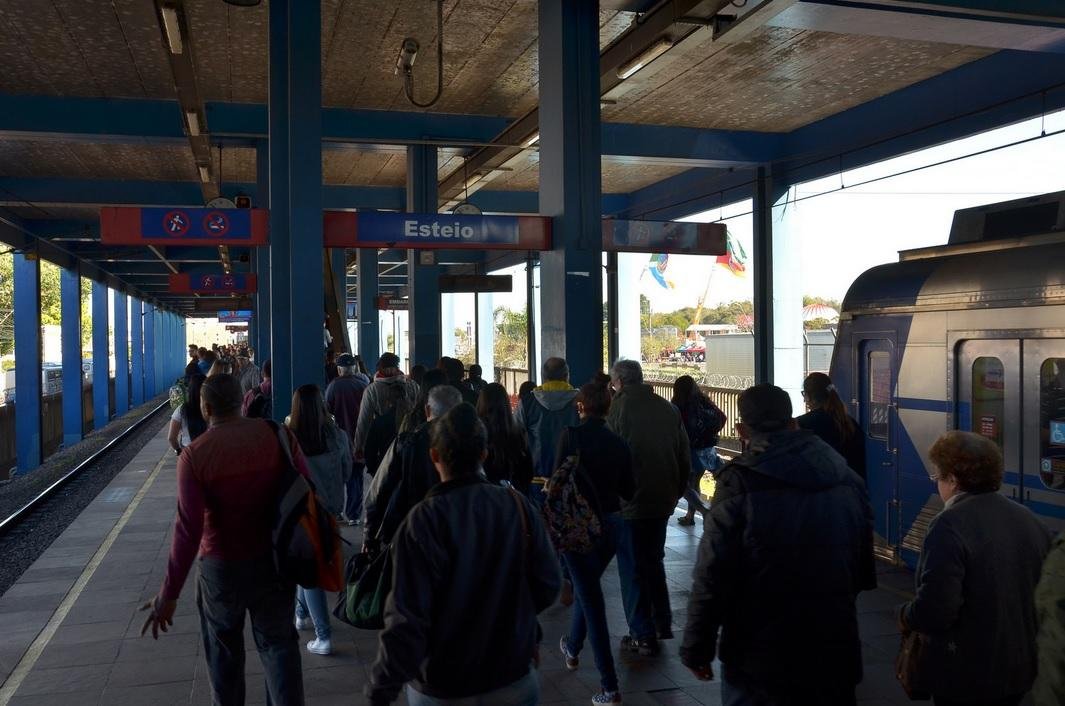 Esta&ccedil;&otilde;es podem ter algum atraso por redu&ccedil;&atilde;o de velocidade