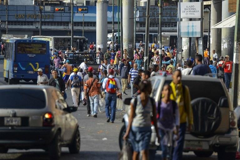 Venezuela enfrenta uma forte crise pol&iacute;tica e social