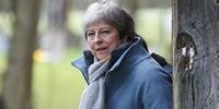 Theresa May voltará na terça à Câmara dos Comuns para submeter o acordo de retirada