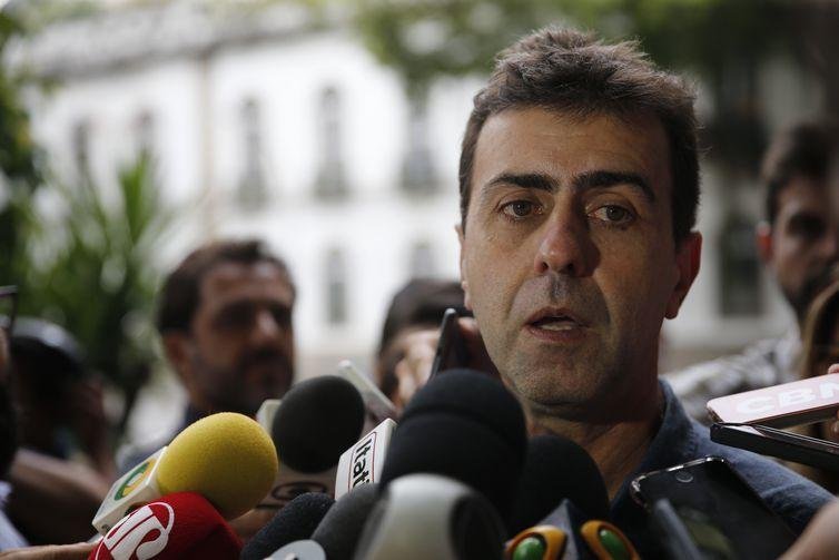 "&Eacute; muito importante para o pa&iacute;s saber quem mandou matar Marielle, qual objetivo pol&iacute;tico e qual a motiva&ccedil;&atilde;o", disse o deputado Marcelo Freixo