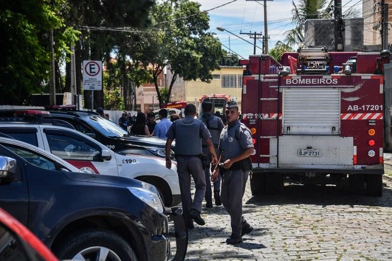 Pol&iacute;cia identifica jovens como atiradores em Suzano