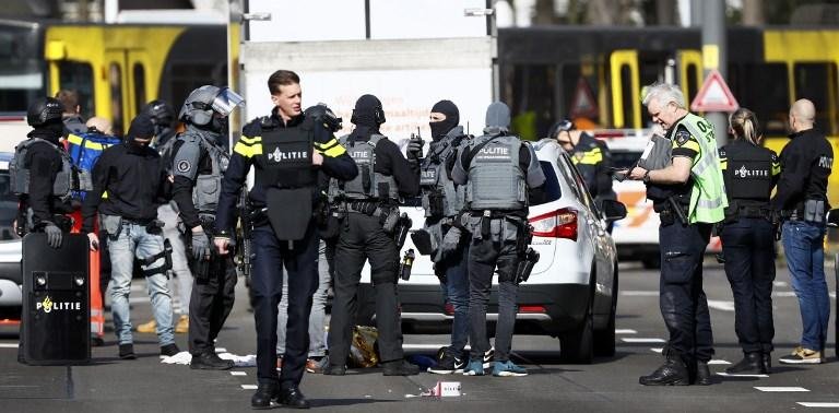 Pol&iacute;cia ainda procura respons&aacute;vel por ataque na cidade de Utrecht