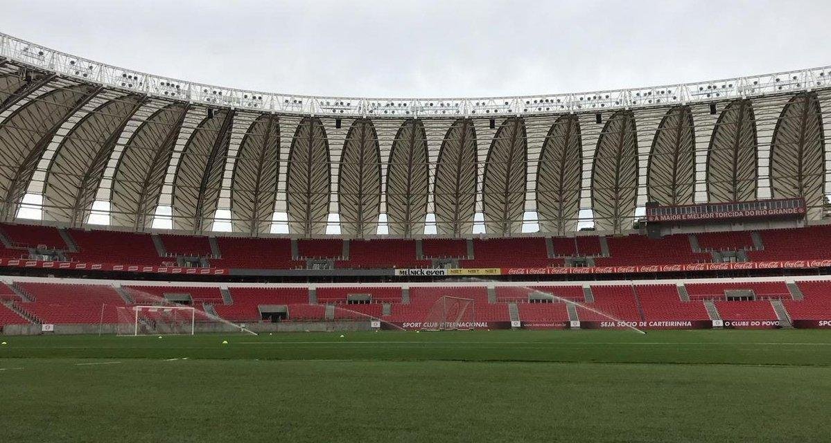 Inter treinou no Beira-Rio nesta segunda-feira