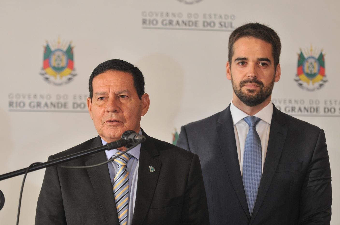 Hamilton Mour&atilde;o se reuni&atilde;o com Eduardo Leite no Pal&aacute;cio Piratini