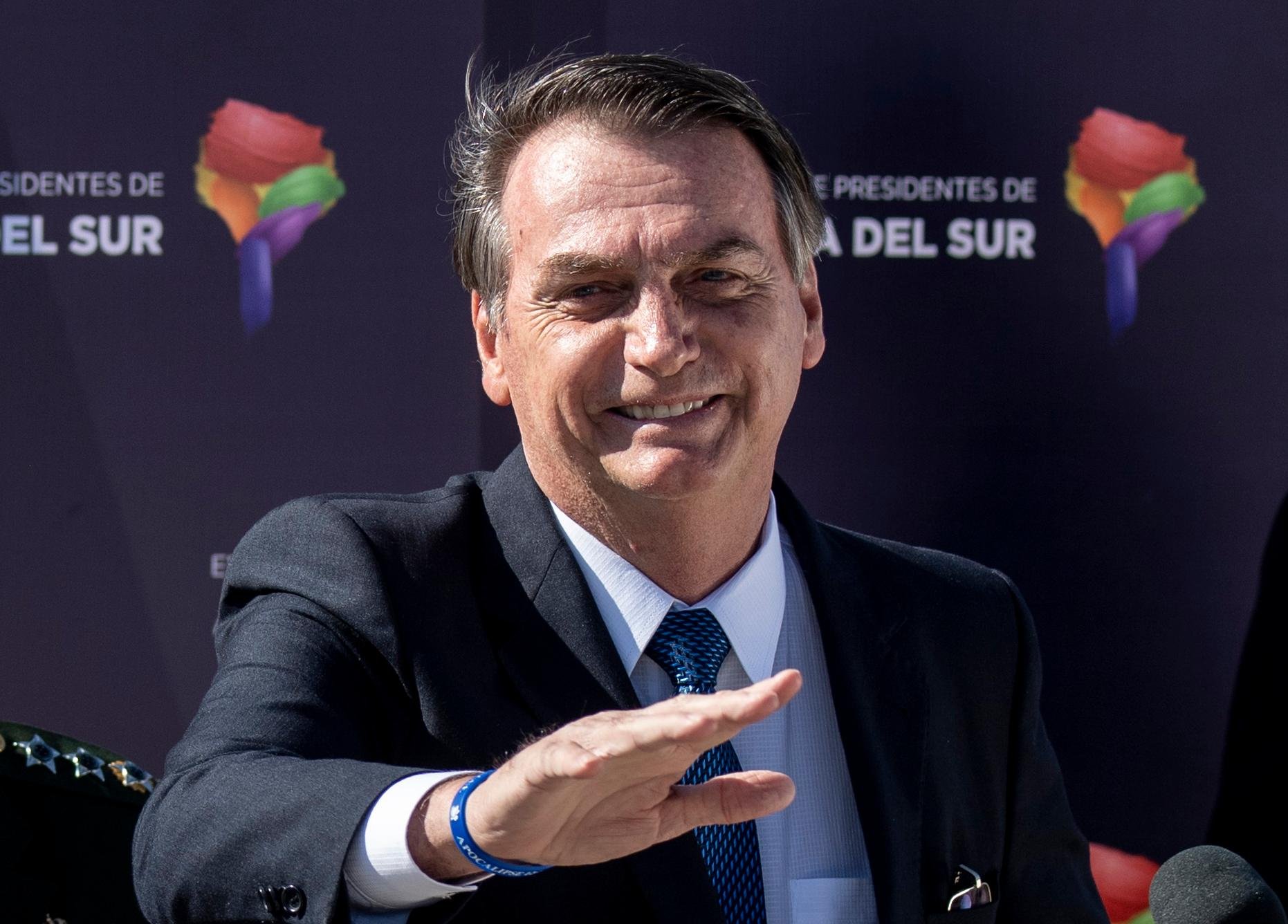 Bolsonaro reafirmou que articula&ccedil;&atilde;o do governo para aprova&ccedil;&atilde;o foge do "toma l&aacute; d&aacute; c&aacute;"