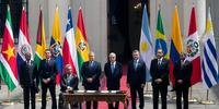Presidentes do Brasil, Argentina, Chile, Colômbia, Equador, Paraguai, Peru e um representante do governo da Guiana assinam documento para a criação do Prosur