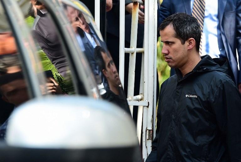 No domingo, l&iacute;der opositor convocou partid&aacute;rios para "fase m&aacute;xima de pess&atilde;o" contra Maduro