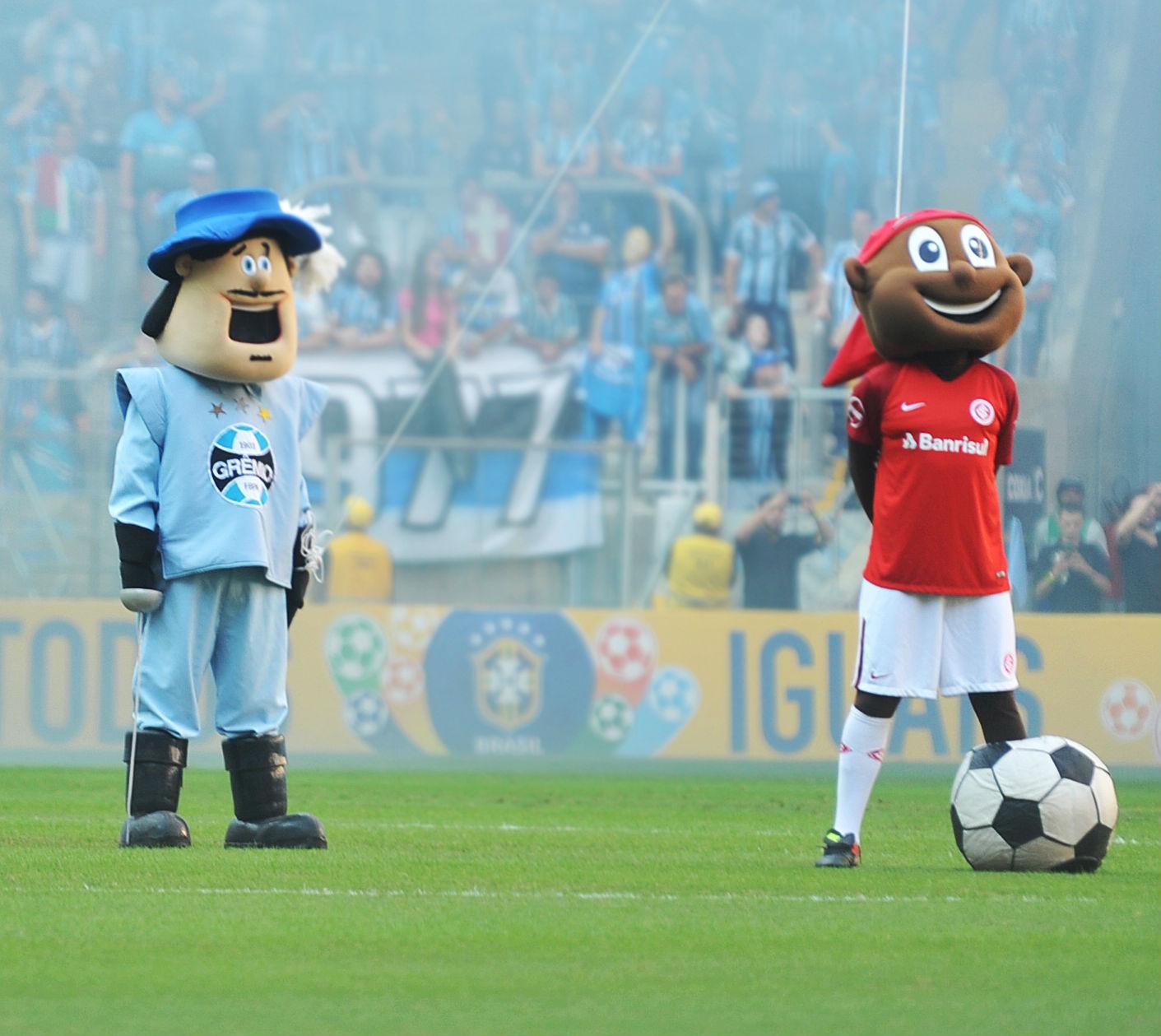 Dupla Gre-Nal usou as redes sociais para homenagear Porto Alegre nos seus 247 anos
