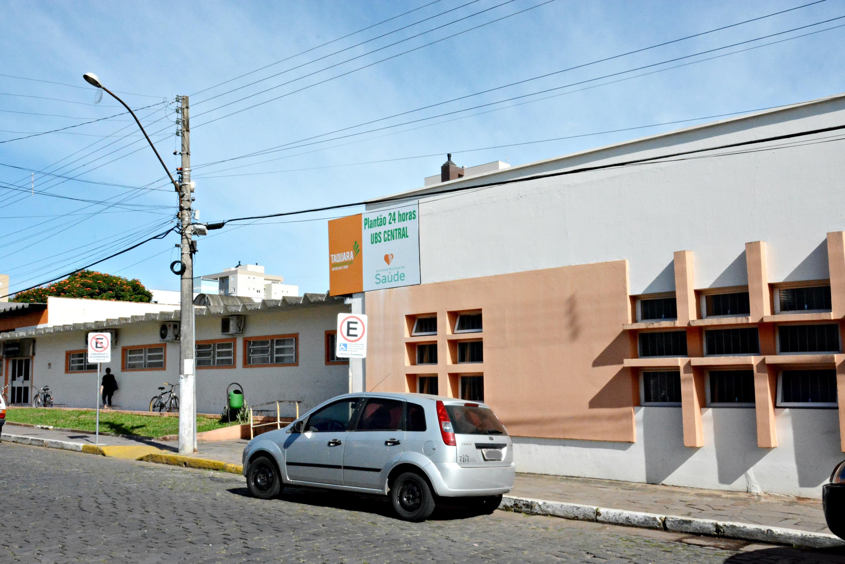 A secretaria seguira aberta at&eacute; as 12h