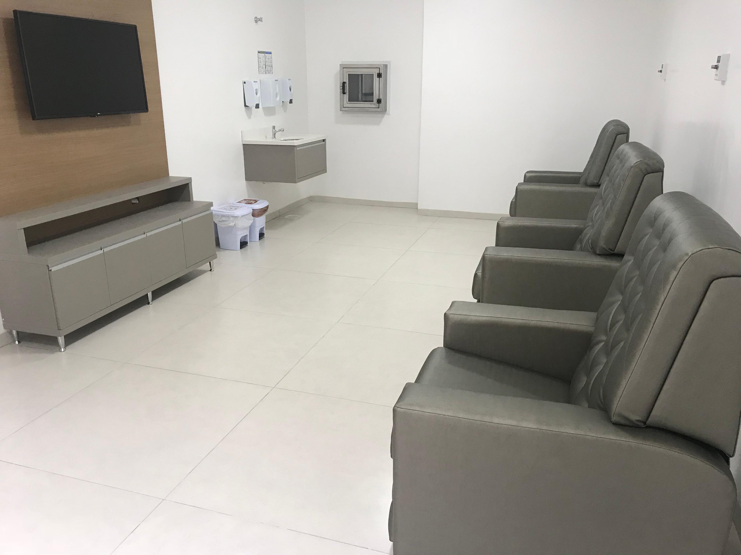 Doa&ccedil;&otilde;es coletadas no espa&ccedil;o beneficiam os prematuros internados na UTI Neonatal