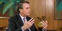 Bolsonaro analisou que Brasil sofre com medidas que causam excessivo nível de burocratização