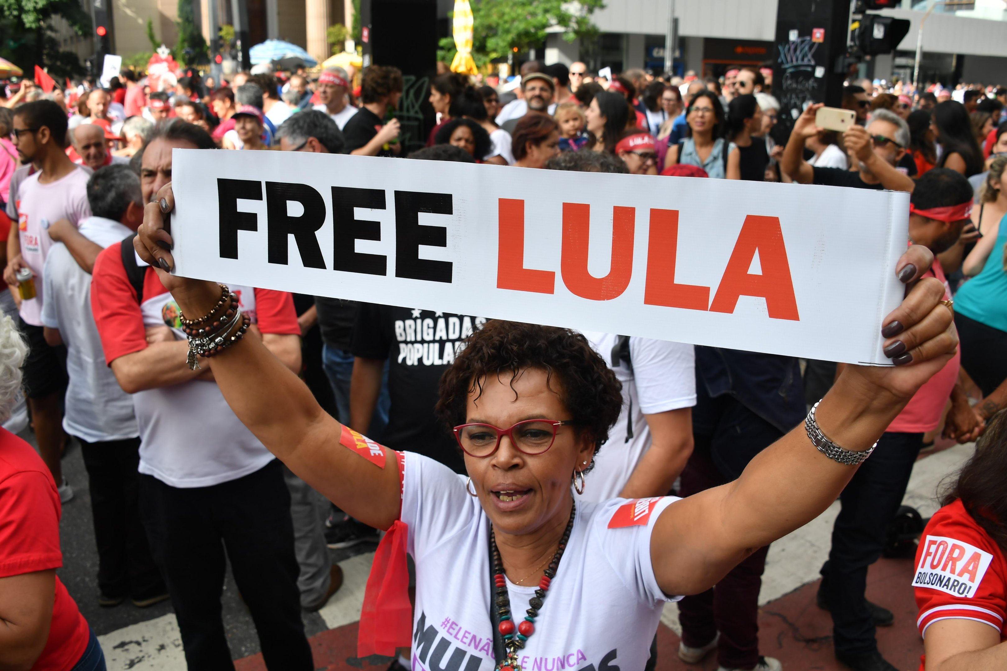 Manifestantes pediram liberdade de Lula no &uacute;ltimo final de semana