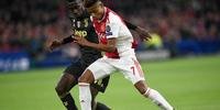 David Neres marcou gol do Ajax