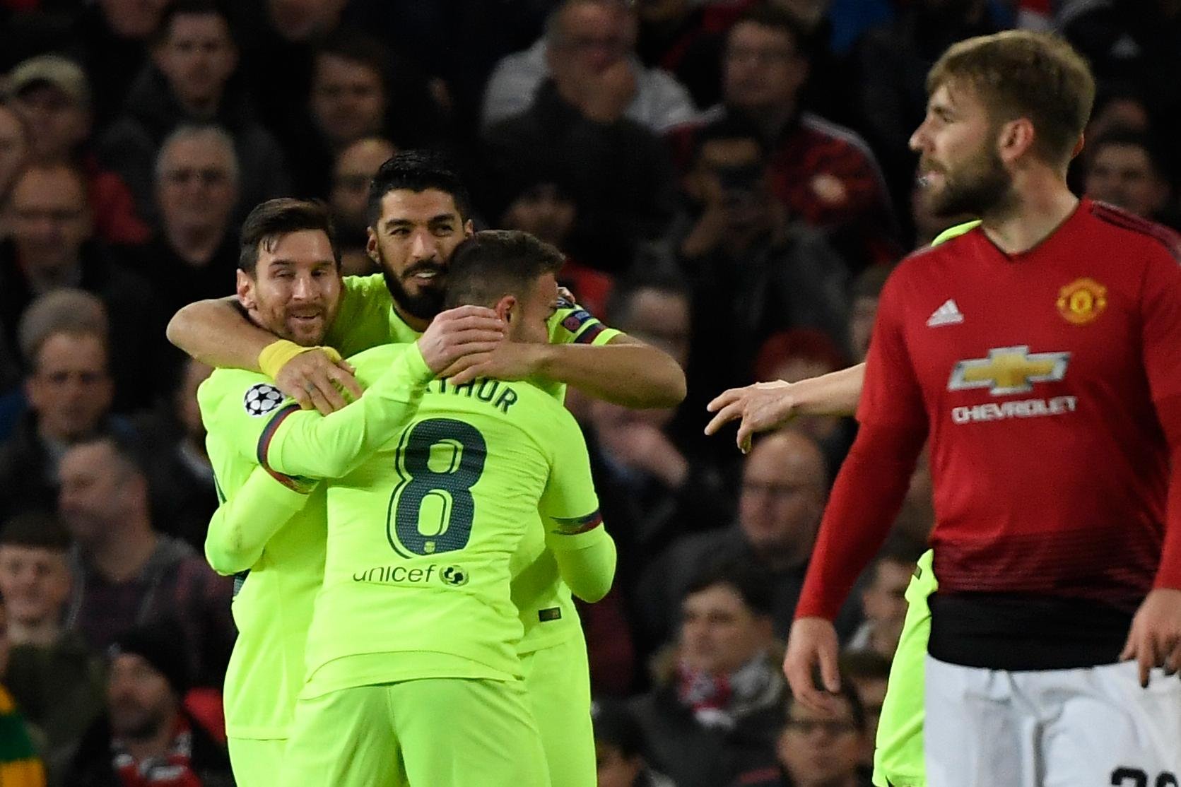 Gol contra deu vit&oacute;ria ao Barcelona na Inglaterra