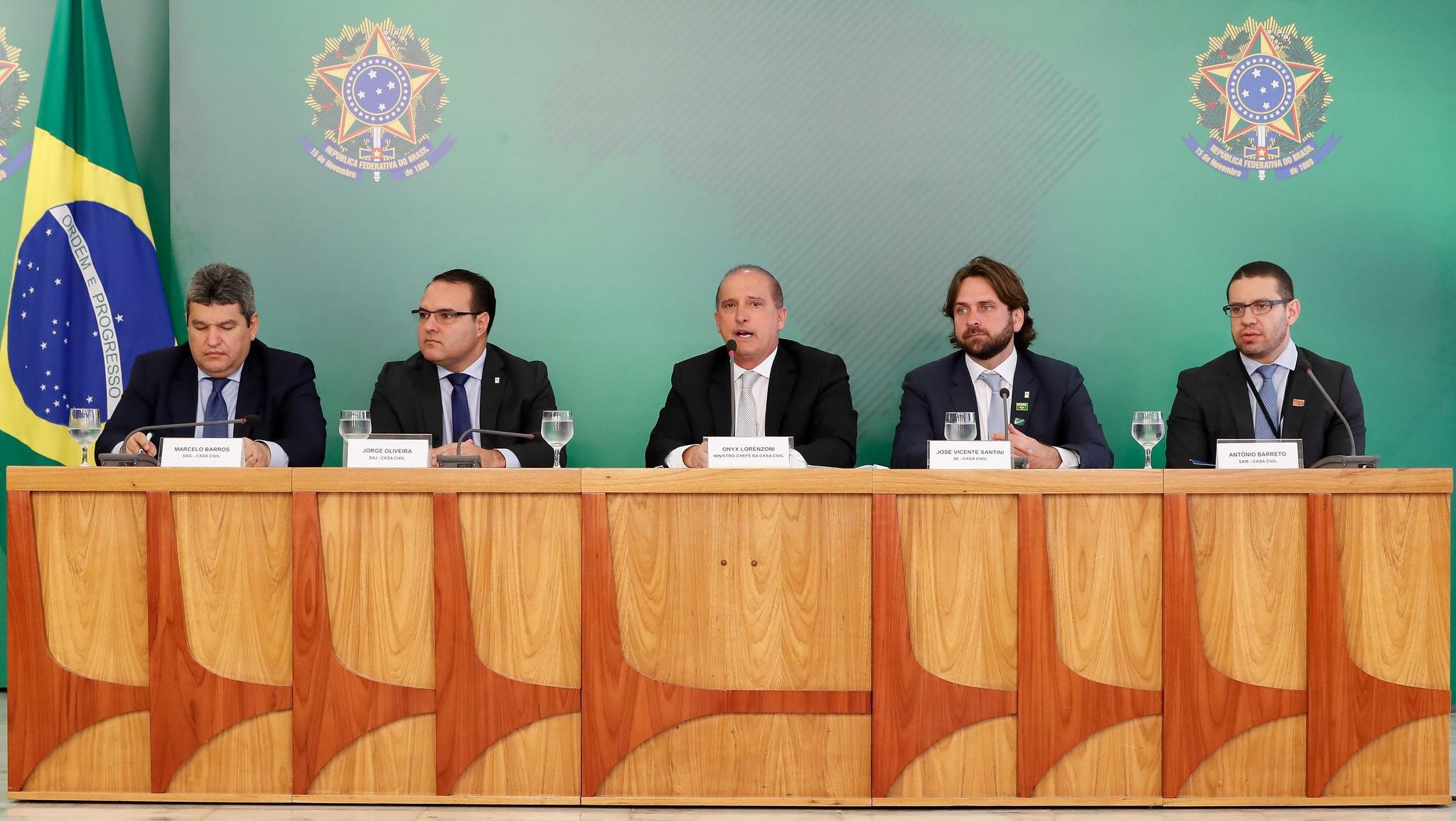 Lorenzoni afirmou que foi preciso apresentar um novo projeto para corrigir um "v&iacute;cio de iniciativa"