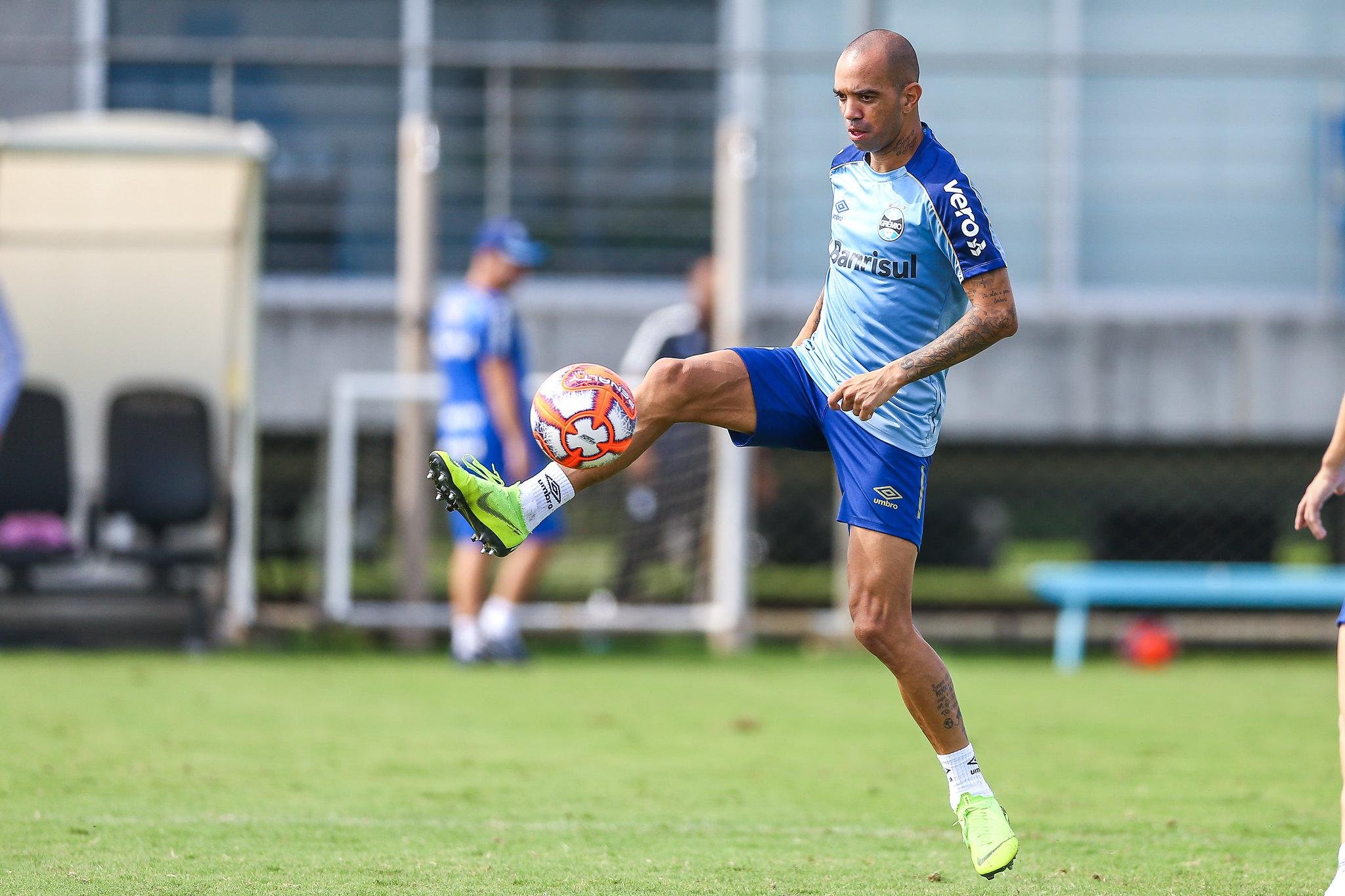 Tardelli &eacute; uma das op&ccedil;&otilde;es de Renato para o Gre-Nal