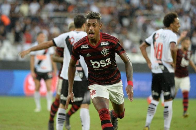 Bruno Henrique anotou os dois gols do Flamengo