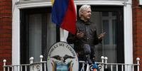 Moreno acusa governo anterior de dar condições para Assange 