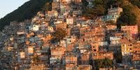 Um em cada cinco moradores do Rio moram em favelas