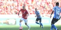 D'Alessandro esteve em campo contra o Palestino e contra o Grêmio, no Beira-Rio, durante 161 minutos
