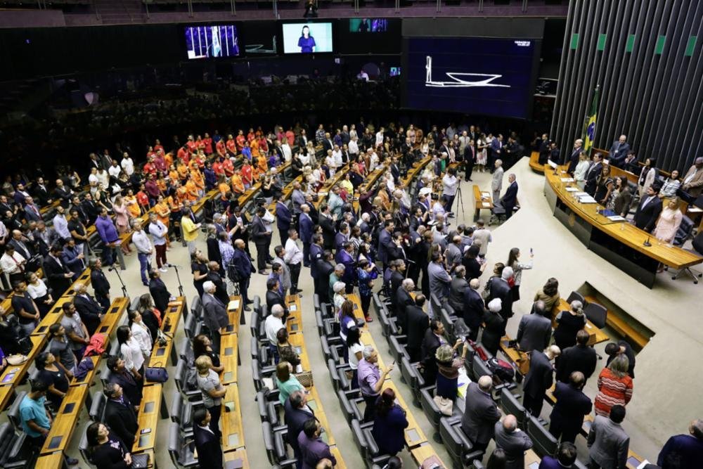 Ideia &eacute; retirar da proposta trechos que, para os deputados, n&atilde;o t&ecirc;m a ver com Previd&ecirc;ncia especificamente