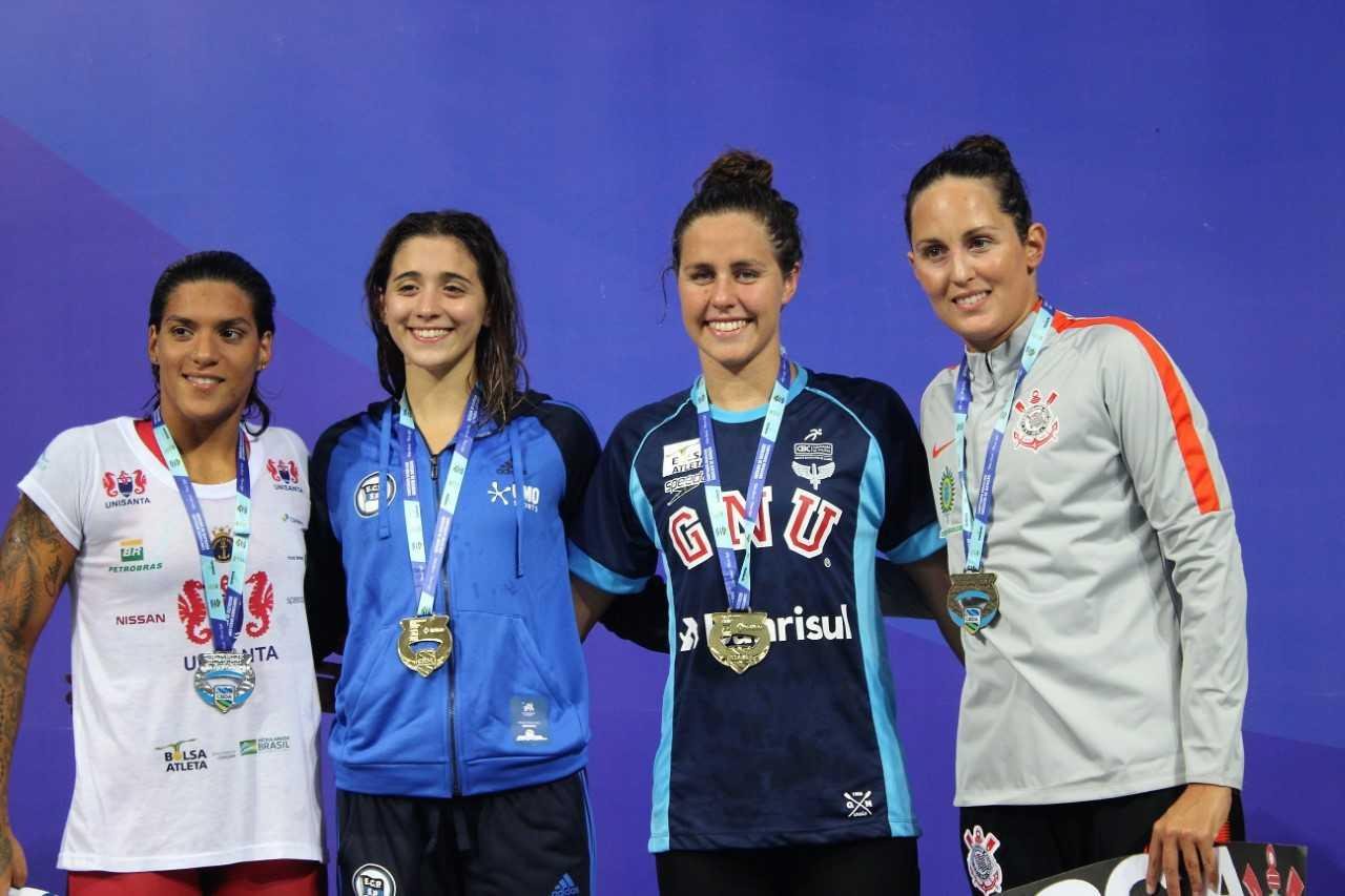 Nadadora garantiu &iacute;ndice para os Jogos Pan-Americanos