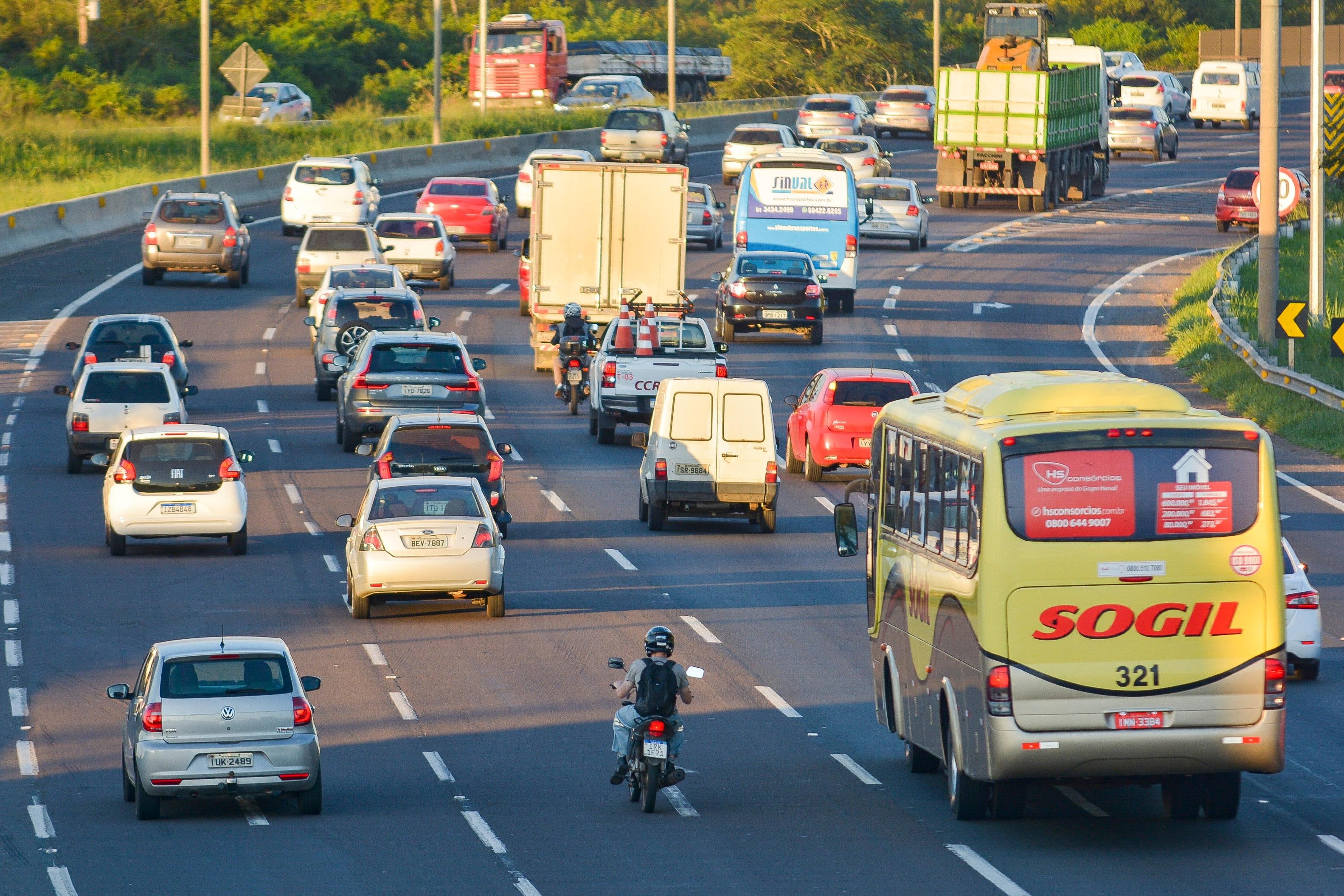 Sexta-feira deve ser mais tranquila, com 23 mil motoristas passando pela BR 290
