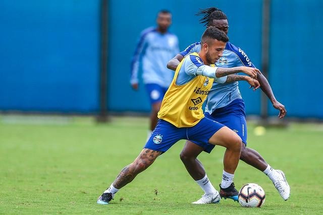 Matheus Henrique participou do trabalho de hoje ao lado de Lincoln