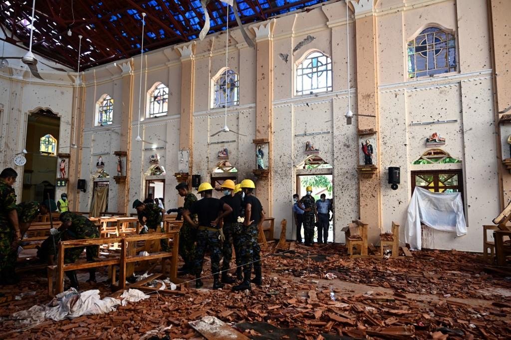 Segundo pol&iacute;cia, grupo tamb&eacute;m planejava atentados &agrave; embaixada da &Iacute;ndia em Colombo
