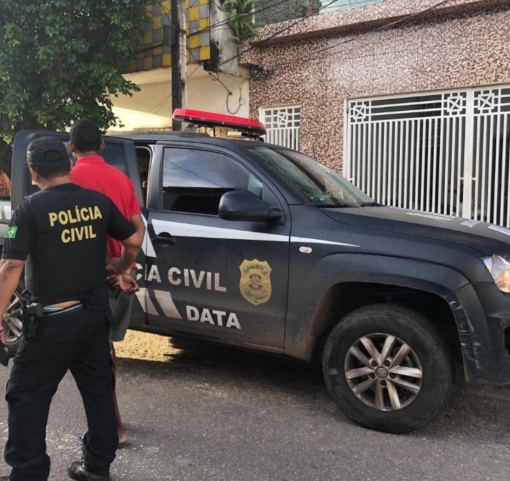Policiais civis de todo o Brasil est&atilde;o nas ruas para localizar e prender foragidos por crimes graves